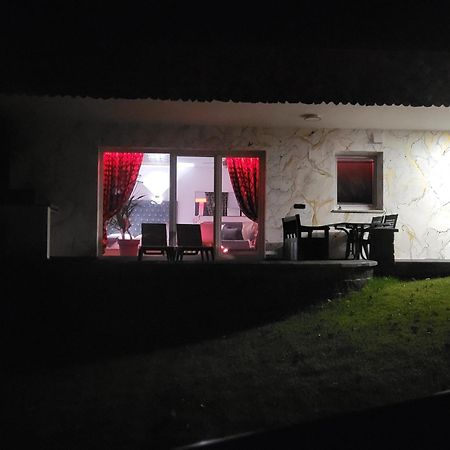Resort Timaja - Pool, Massage Pool, Sauna Trebnje 外观 照片